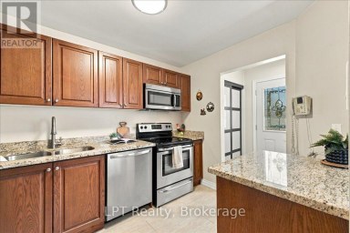 69 SCARFAIR PATHWAY Toronto (Malvern) Ontario photo 9
