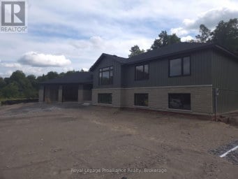 1295 VICTORIA ROAD Prince Edward County (Ameliasburg Ward) Ontario photo 2