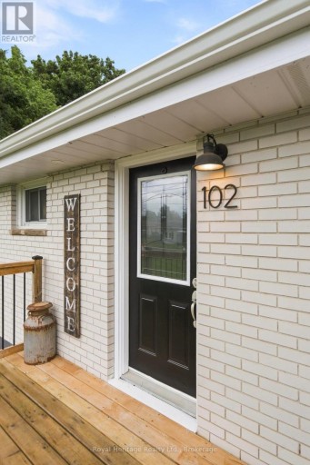102 JOHNSTOWN ROAD, Quinte West (Sidney Ward), Ontario, K8V5P5