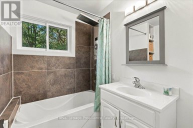 6647 HIGHWAY 37 HIGHWAY Tweed (Hungerford (Twp)) Ontario photo 18