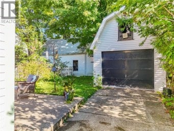 292 Saint John Street Fredericton New Brunswick photo 36