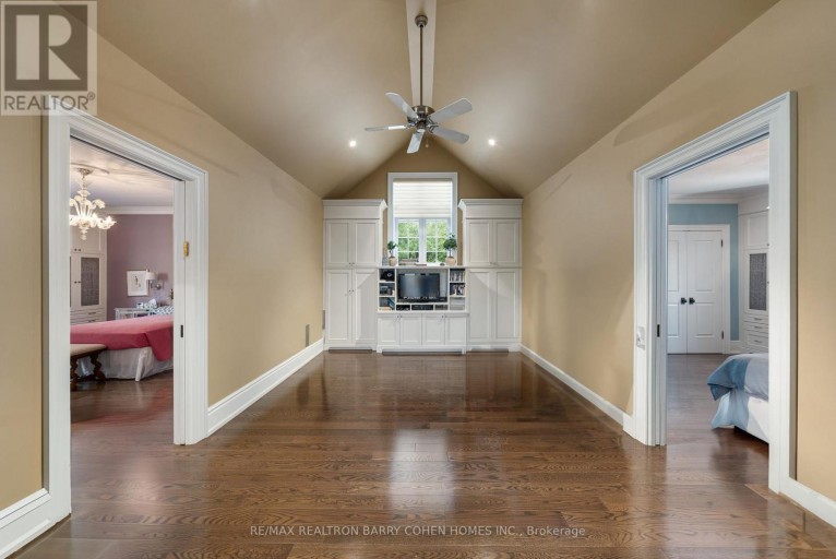 60 PARR PLACE, Vaughan (Uplands), Ontario, L4J8L1
