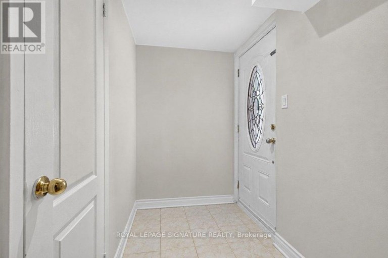 439 GINGER DOWNS, Mississauga (Mississauga Valleys), Ontario, L5A3A8