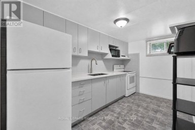 439 GINGER DOWNS Mississauga (Mississauga Valleys) Ontario photo 35