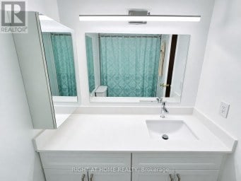 701 - 3700 KANEFF CRESCENT Mississauga (Mississauga Valleys) Ontario photo 16