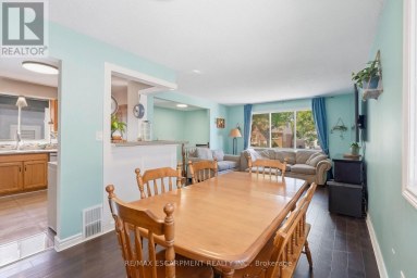 34 GRANTHAM AVENUE S St. Catharines (Port Weller) Ontario photo 15