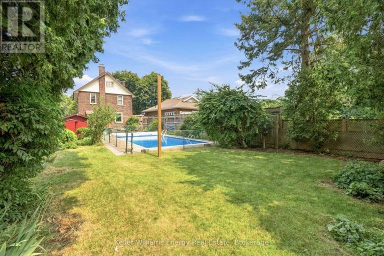 100 BURK STREET, Oshawa (Vanier), Ontario, L1J4B9