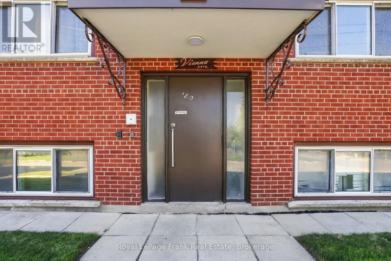 180 NIPIGON STREET, Oshawa (McLaughlin), Ontario, L1J4N5