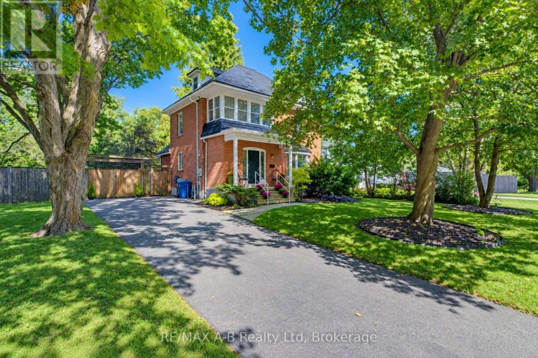 204 Delamere Avenue, Stratford, Ontario (id X13829822)