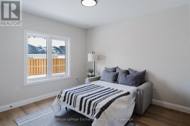 UNIT 43 - 1071 WATERLOO STREET N Saugeen Shores Ontario photo 12