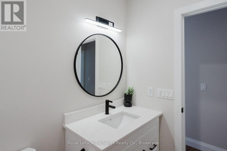 UNIT 43 - 1071 WATERLOO STREET N, Saugeen Shores, Ontario, N0H2C3