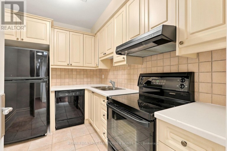 11 DOON ROAD, Toronto (Bridle Path-Sunnybrook-York Mills), Ontario, M2L1M1