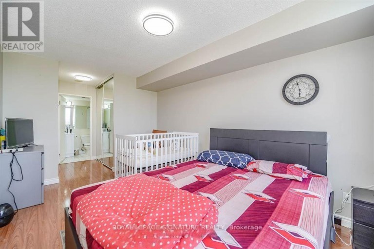 611 - 2550 LAWRENCE AVENUE E, Toronto (Dorset Park), Ontario, M1P2R7