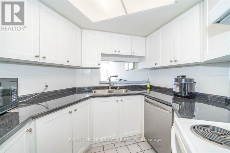 611 - 2550 LAWRENCE AVENUE E, Toronto (Dorset Park), Ontario, M1P2R7