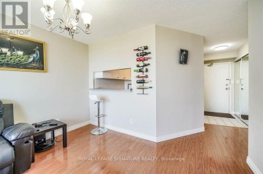 611 - 2550 LAWRENCE AVENUE E Toronto (Dorset Park) Ontario photo 9