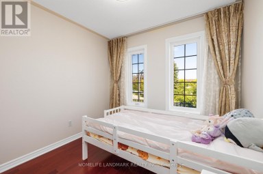 113 SOUTH UNIONVILLE AVENUE Markham (Village Green-South Unionville) Ontario photo 16