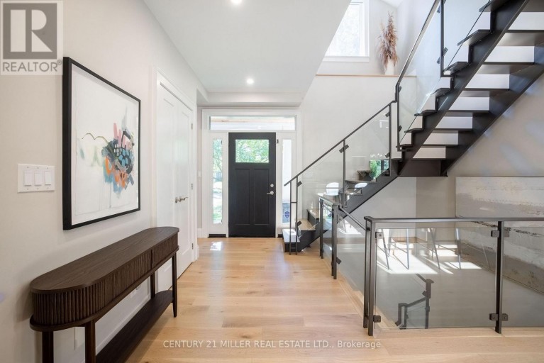 407 MAPLE GROVE DRIVE, Oakville (FD Ford), Ontario, L6J4V8