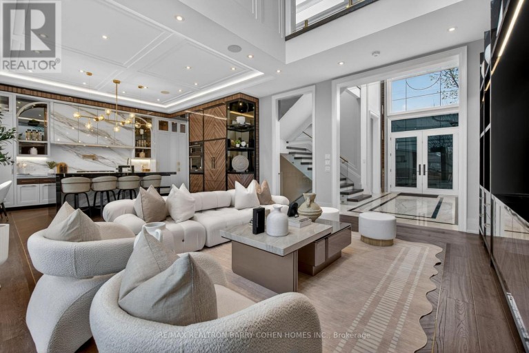 321 MORDEN ROAD, Oakville (WO West), Ontario, L6K2S6