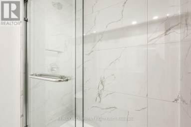 2104 MISSISSAUGA ROAD Mississauga (Sheridan) Ontario photo 33