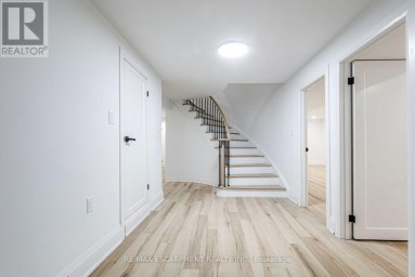2104 MISSISSAUGA ROAD Mississauga (Sheridan) Ontario photo 37