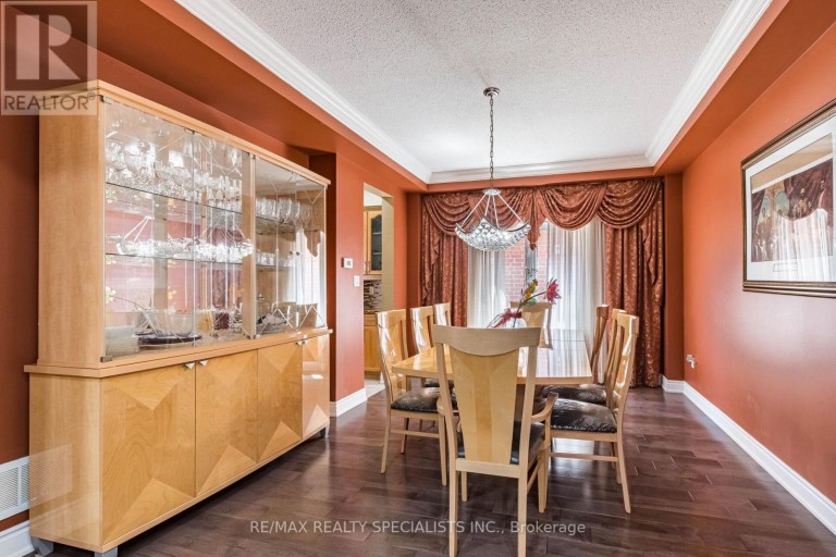 49 MAISONNEUVE BOULEVARD, Brampton (Vales of Castlemore North), Ontario, L6P1Y7