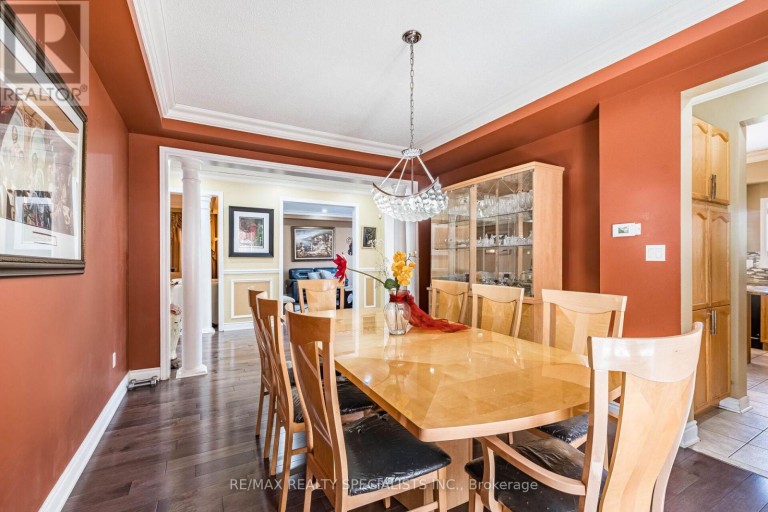 49 MAISONNEUVE BOULEVARD, Brampton (Vales of Castlemore North), Ontario, L6P1Y7