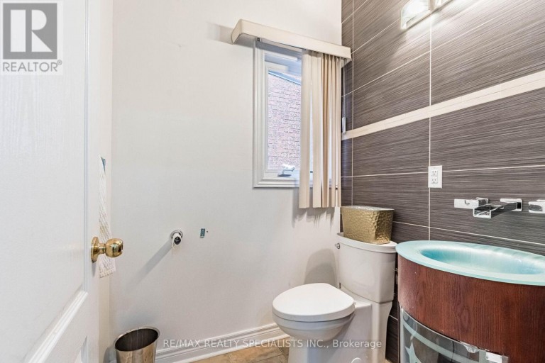 49 MAISONNEUVE BOULEVARD, Brampton (Vales of Castlemore North), Ontario, L6P1Y7