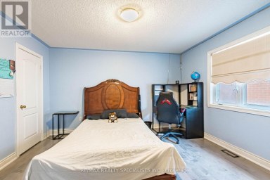49 MAISONNEUVE BOULEVARD Brampton (Vales of Castlemore North) Ontario photo 34