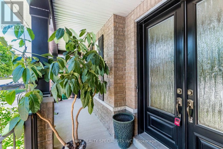 49 MAISONNEUVE BOULEVARD, Brampton (Vales of Castlemore North), Ontario, L6P1Y7