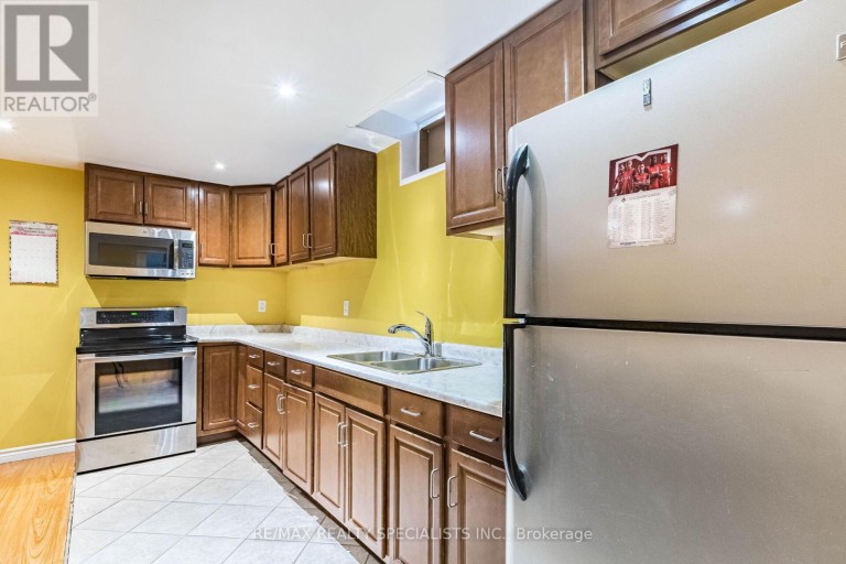 49 MAISONNEUVE BOULEVARD, Brampton (Vales of Castlemore North), Ontario, L6P1Y7