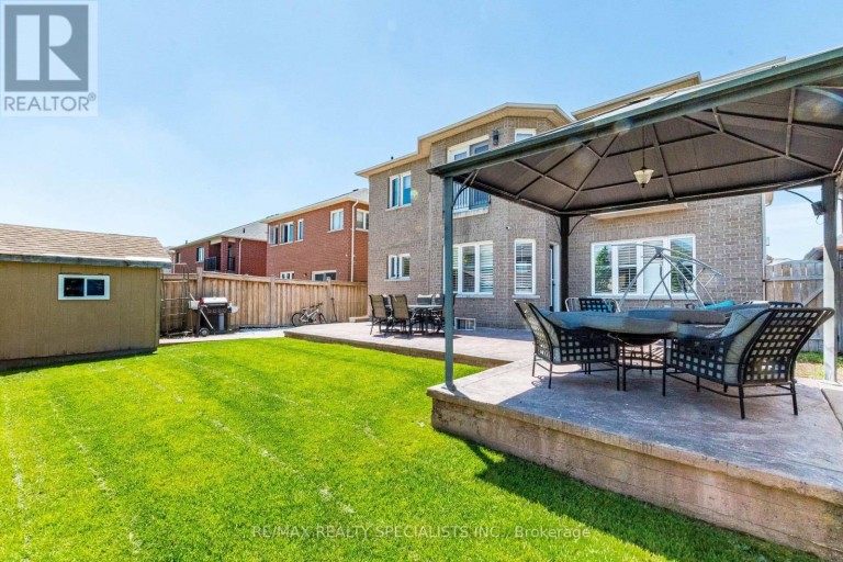 49 MAISONNEUVE BOULEVARD, Brampton (Vales of Castlemore North), Ontario, L6P1Y7