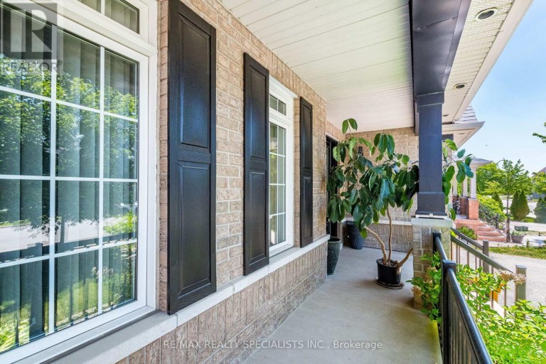 49 MAISONNEUVE BOULEVARD, Brampton (Vales of Castlemore North), Ontario, L6P1Y7