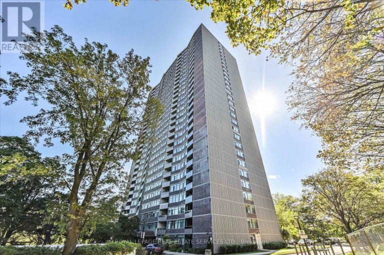 301 - 3100 KIRWIN AVENUE, Mississauga (Cooksville), Ontario, L5A3S6