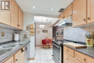 301 - 3100 KIRWIN AVENUE Mississauga (Cooksville) Ontario photo 22