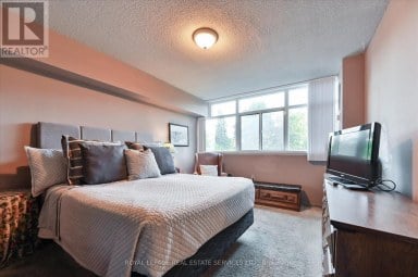 301 - 3100 KIRWIN AVENUE Mississauga (Cooksville) Ontario photo 24