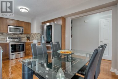 UPPER - 1369 OLD ZELLER DRIVE Kitchener Ontario photo 11