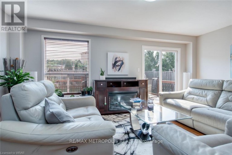 UPPER - 1369 OLD ZELLER DRIVE, Kitchener, Ontario, N2A0C6