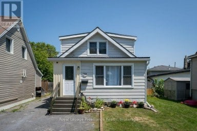 29 PELHAM STREET Quinte West (Trenton Ward) Ontario photo 1