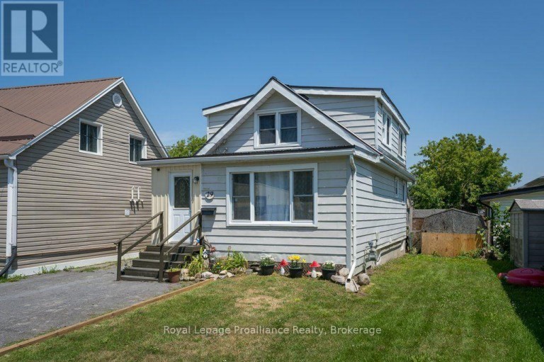 29 PELHAM STREET, Quinte West (Trenton Ward), Ontario, K8V5A8
