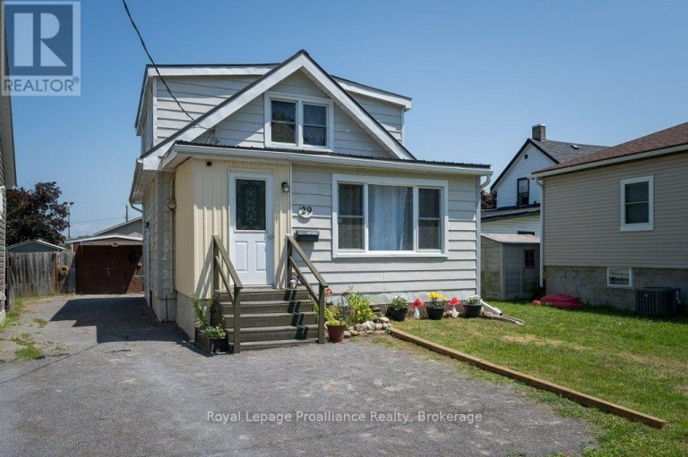 29 PELHAM STREET, Quinte West (Trenton Ward), Ontario, K8V5A8