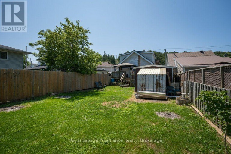 29 PELHAM STREET, Quinte West (Trenton Ward), Ontario, K8V5A8