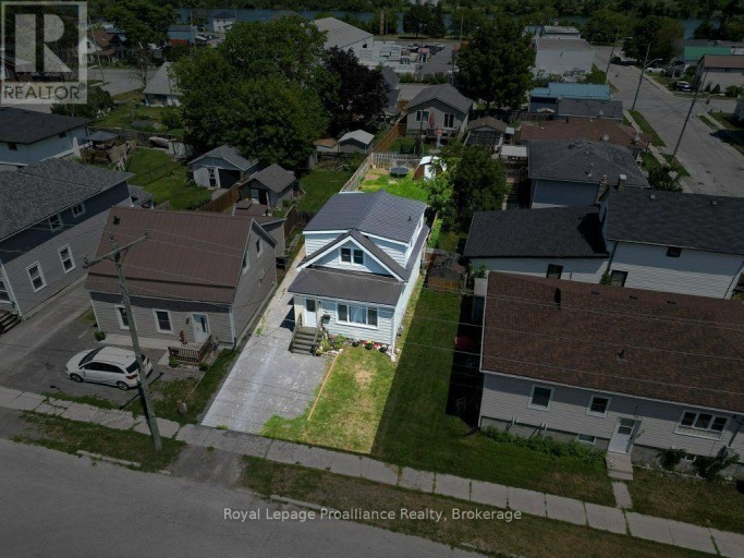 29 PELHAM STREET, Quinte West (Trenton Ward), Ontario, K8V5A8