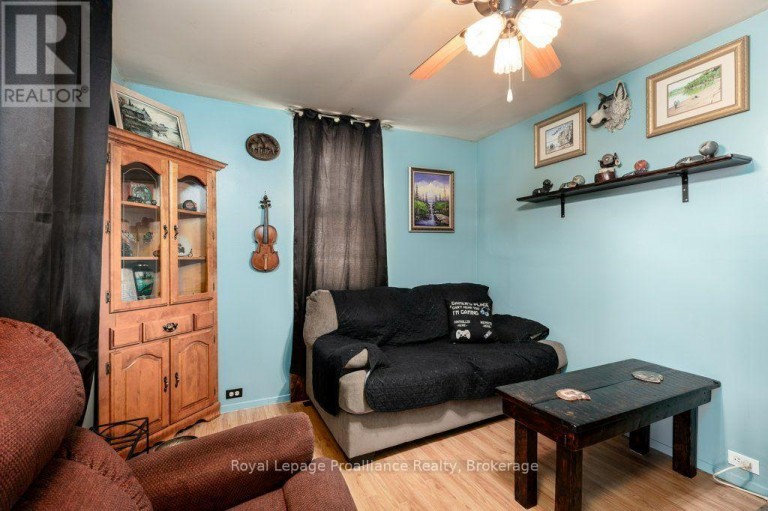 29 PELHAM STREET, Quinte West (Trenton Ward), Ontario, K8V5A8
