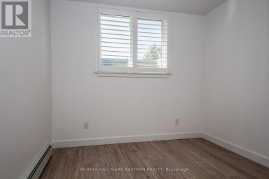 59 LEAHYS LANE Peterborough (Ashburnham Ward 4) Ontario photo 7