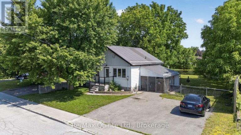 219 MARMORA STREET, Quinte West (Trenton Ward), Ontario, K8V2J8