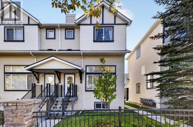 121 Everhollow Heights SW, Calgary, Alberta, T2Y5B3