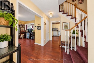 537 WALPOLE CRESCENT Newmarket (Stonehaven-Wyndham) Ontario photo 5