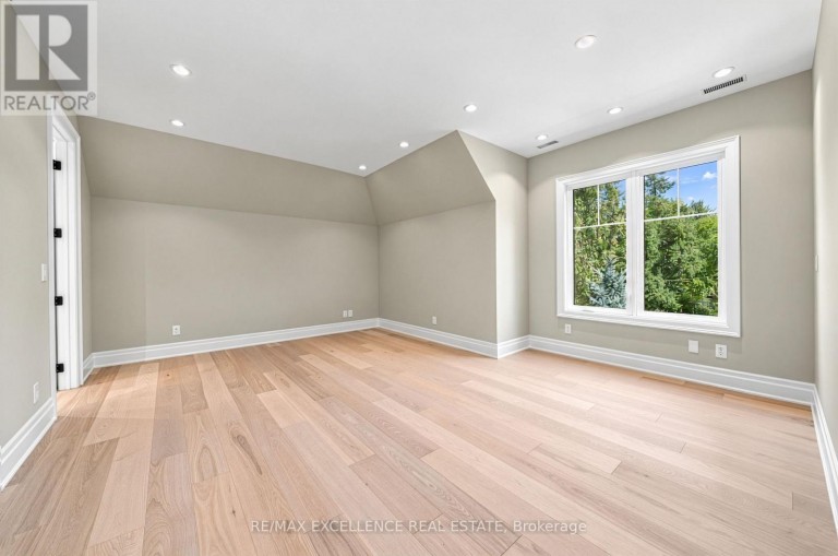 1618 DOGWOOD TRAIL, Mississauga (Mineola), Ontario, L5G3A5