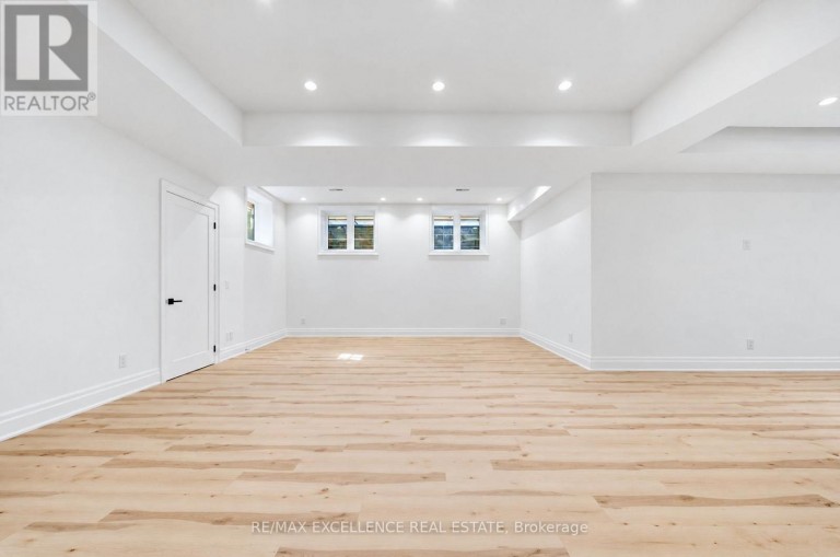 1618 DOGWOOD TRAIL, Mississauga (Mineola), Ontario, L5G3A5