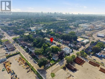126 NIAGARA STREET Hamilton (Industrial Sector) Ontario photo 47
